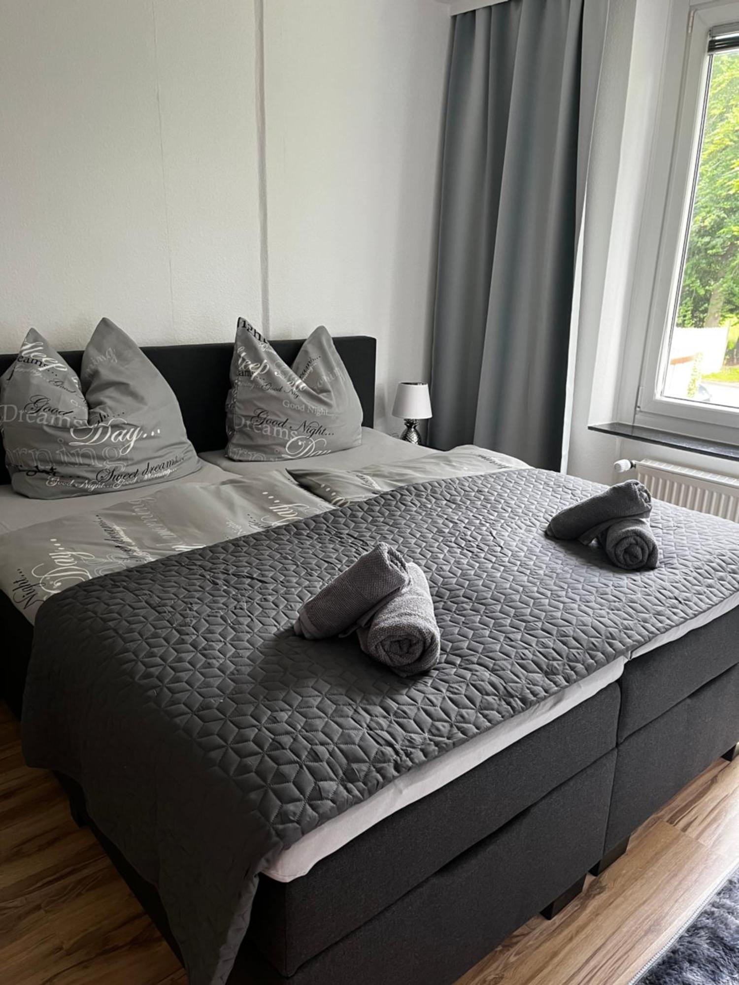 Traumhaftes Bijou Fuer 4 Apartment Holzminden Exterior photo